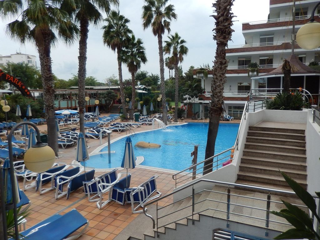 Pool Safety Inspections Varsity Lakes
